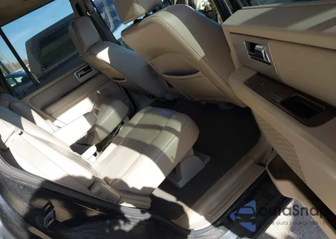 2008 Ford Expedition Limited z USA, uszkodzony, nr VIN 1FMFU195X8LA36870